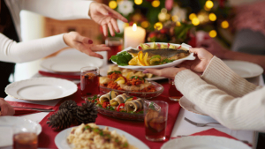 Διατροφικές συμβουλές για το γιορτινό τραπέζι των Χριστουγέννων
